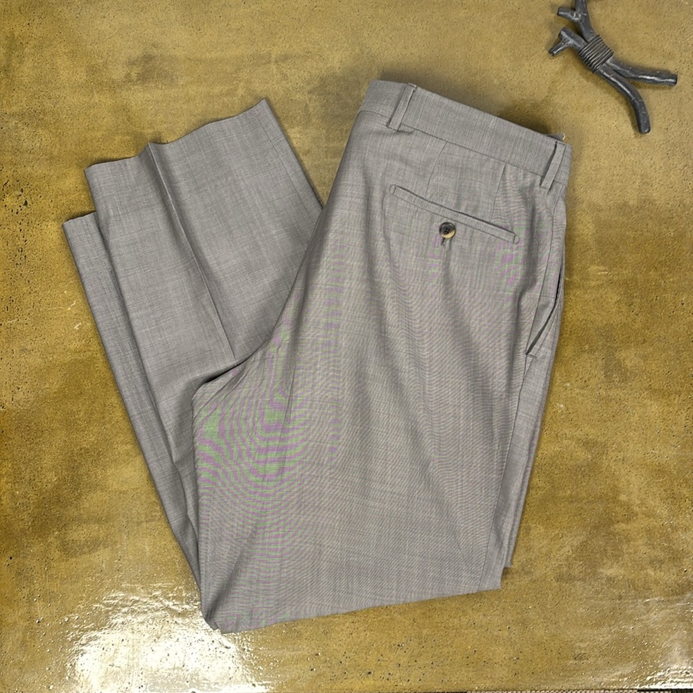 Hugo Boss Straight Leg Dress Pants - 38 Regular - Gray - 100% Virgin Wool